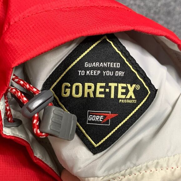 LL Bean GoreTex Windbreaker Jacket Women Medium Red Hooded Zip Front Lined - Picture 11 of 15